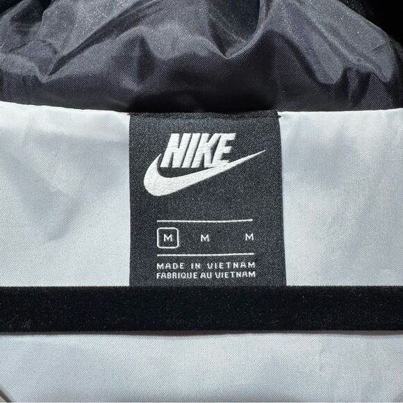 Nike Air- Colorblock Hooded Pullover Windbreaker- Sz. M - Picture 6 of 12